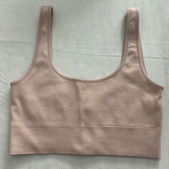 NWOT GAP Seamless Rib Bralette- Beige XL - Picture 5 of 6